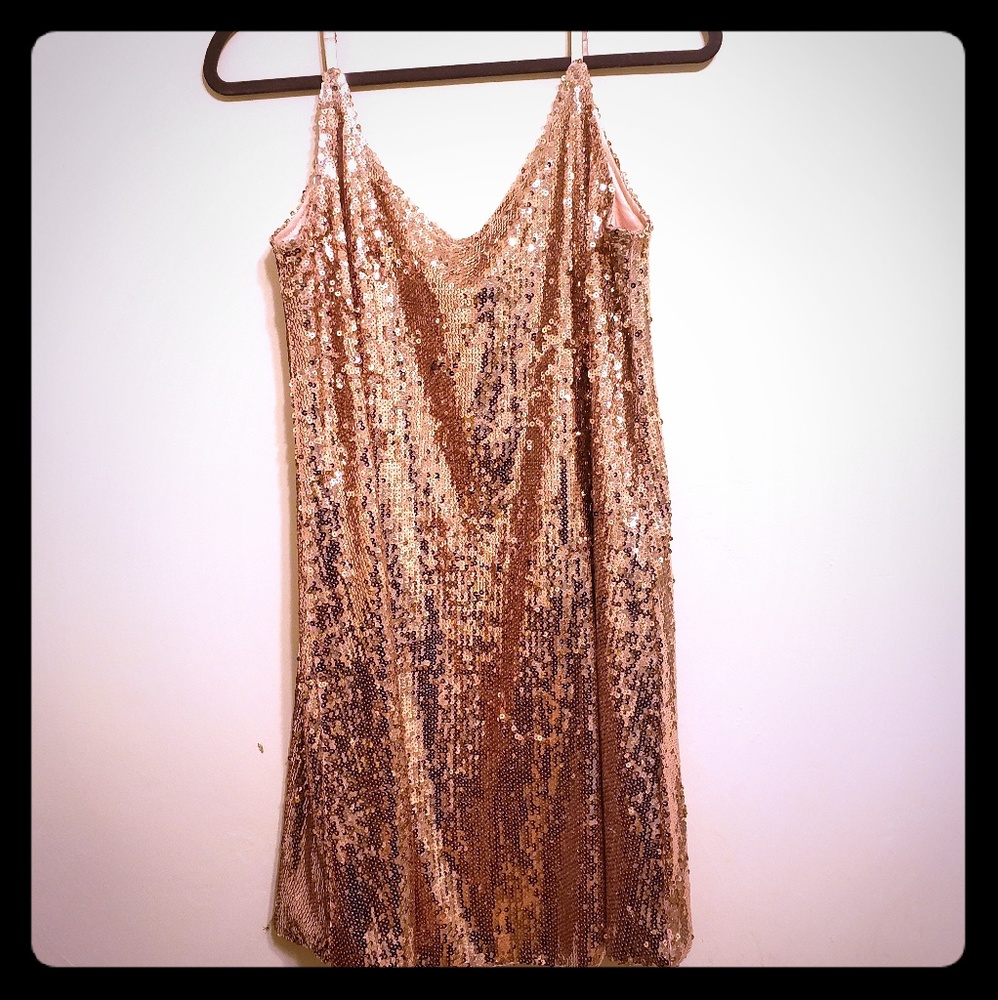 ROSE GOLD Sequin dress